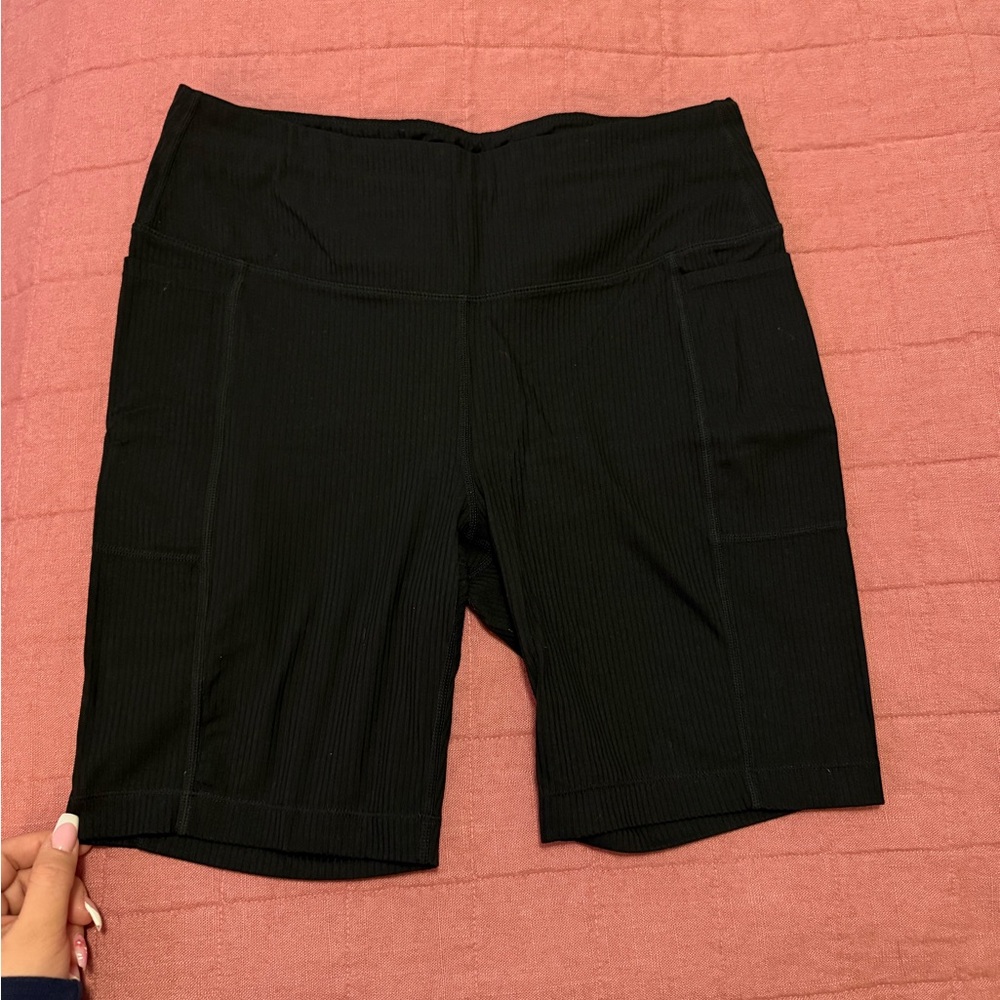 MONDETTA RIBBED BIKER SHORTS